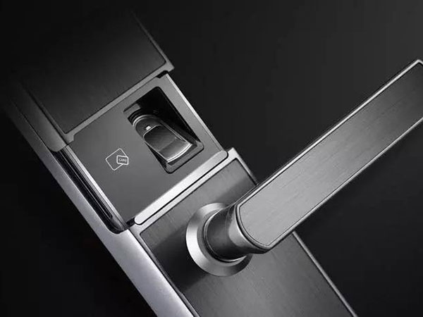 高要24小时上门开锁公司